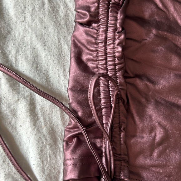 SHEIN adjustable crop top - Picture 3 of 3